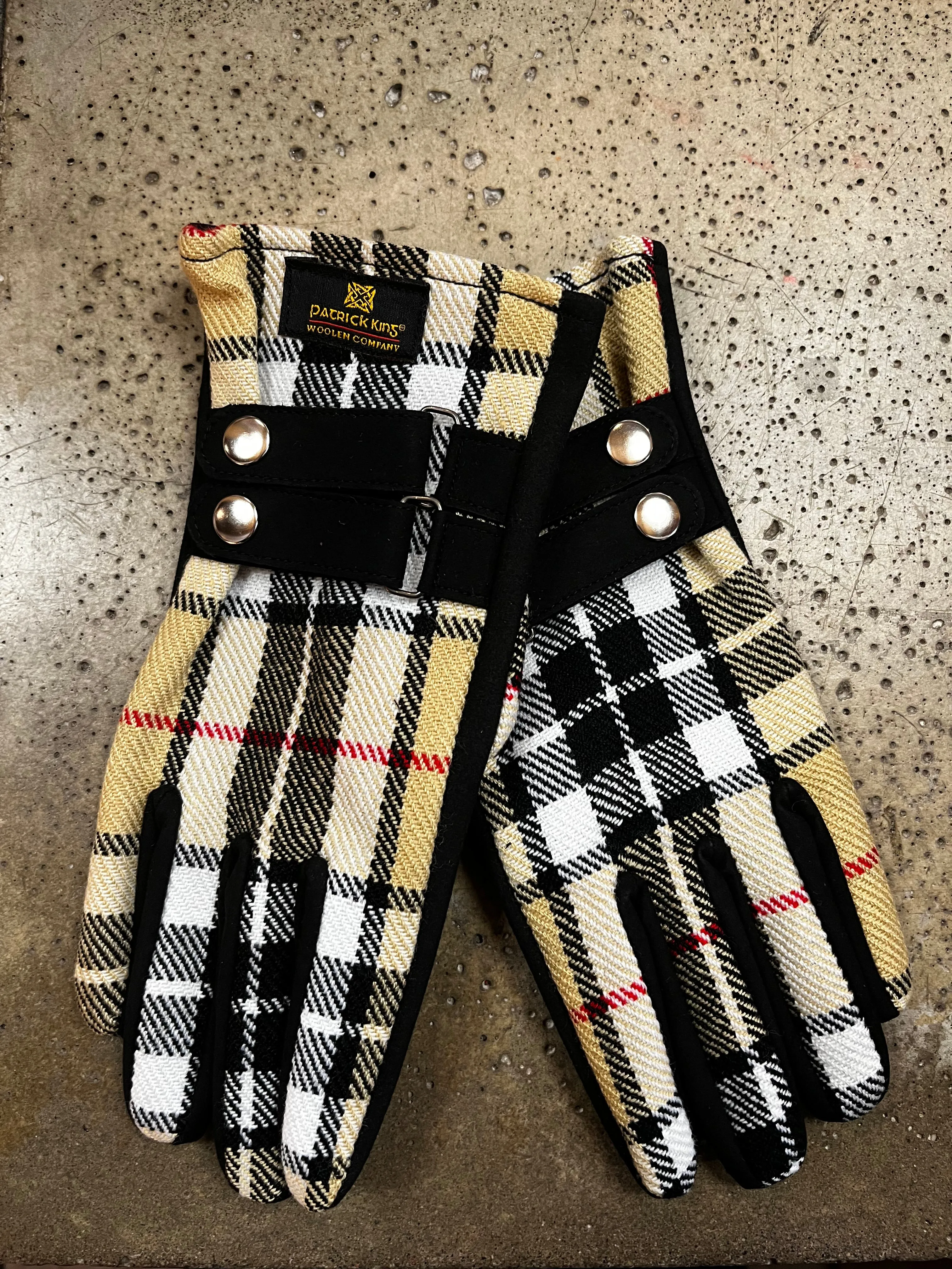 Heritage Collection Woolen Gloves (4 Tartan Colours)